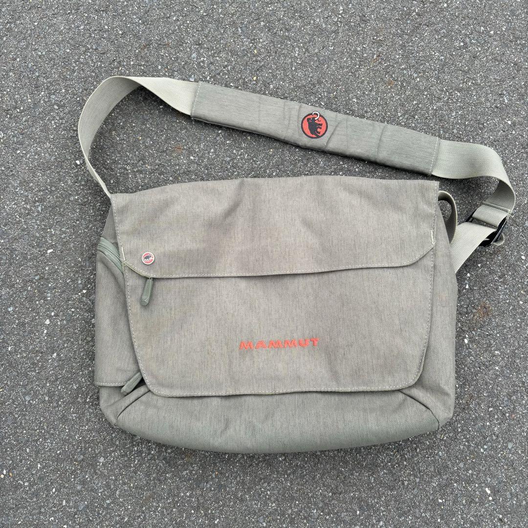 MAMMUT メッセンジャーバッグ MAMMUT マムート メッセンジャーバッグ Xeron Messenger 8