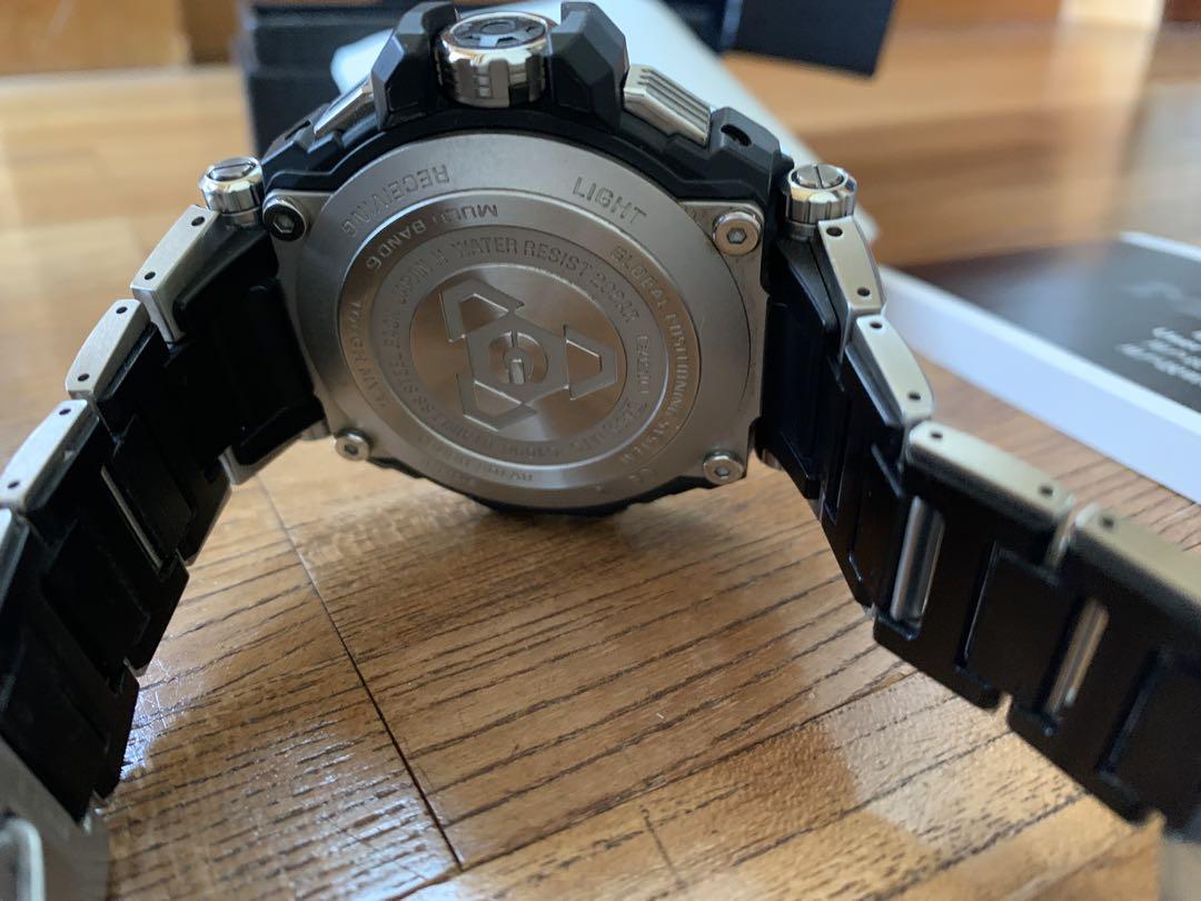 G-SHOCK MT-G G1000D-1AJF ブラック/シルバー