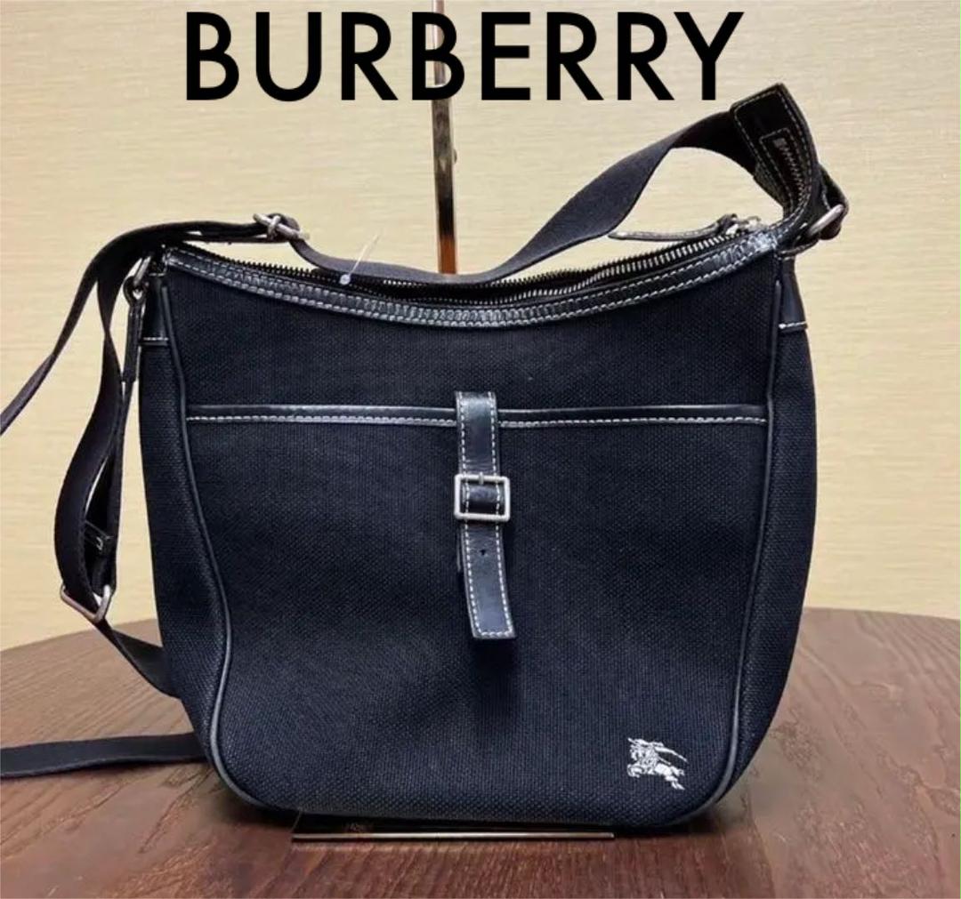 BURBERRYショルダーバッグ バーバリーキャンパスブラック - メルカリ BURBERRYショルダーバッグ バーバリーキャンパスブラック - メルカリ