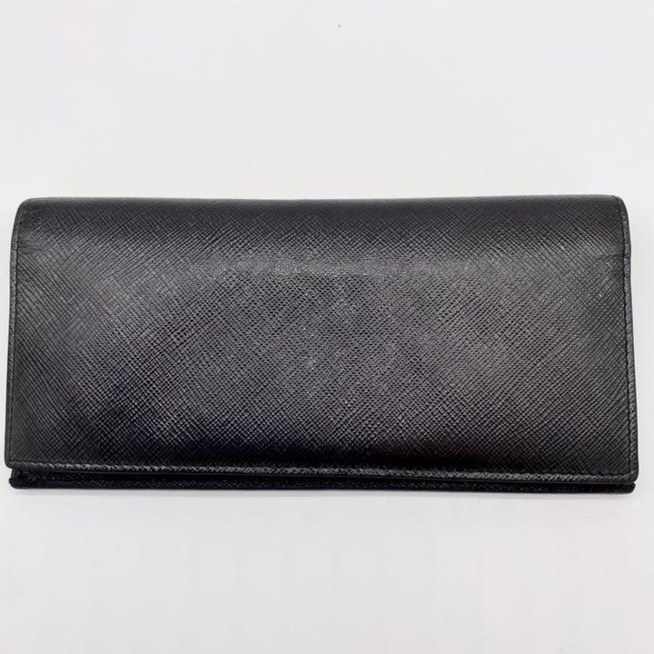 人気定番のプラダ PRADA サフィアーノレザー メタルロゴ ブラック 二 ...