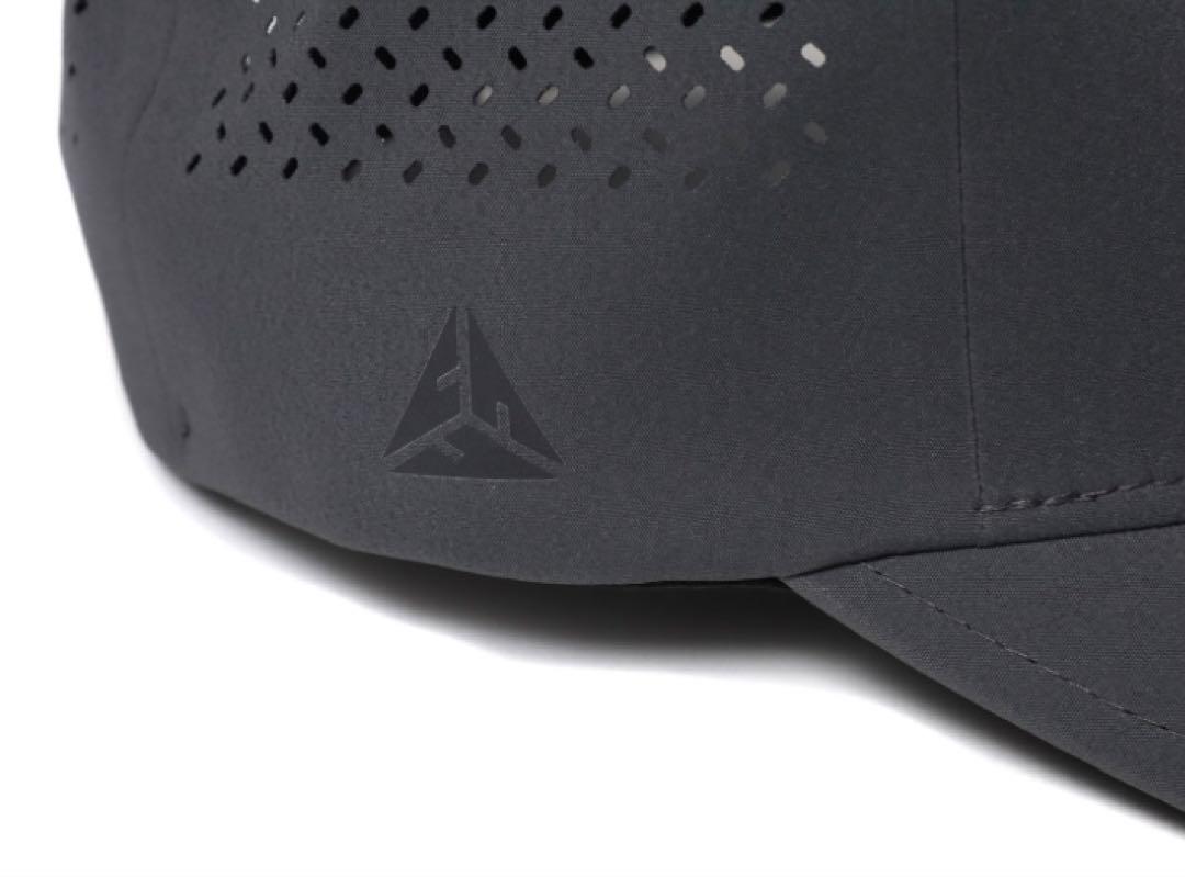 アイリーフィッシングクラブ　FLEXFIT DELTA MESH CAP グレー