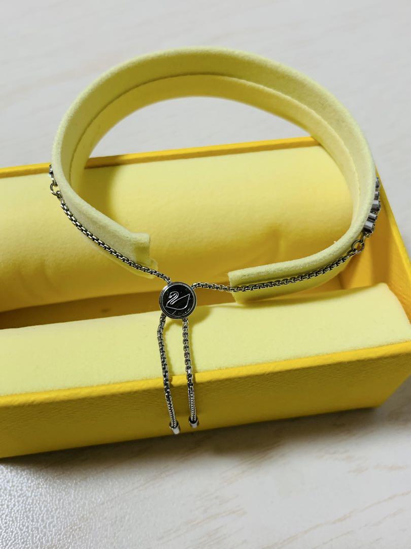 スワロフスキー Swarovski Subtle ブレスレット