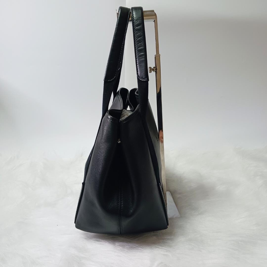 極美品 BALENCIAGA バレンシアガ ネイビーカバス S ハンドバッグ 春 BALENCIAGA バレンシアガ ネイビーカバス ハンドバッグ