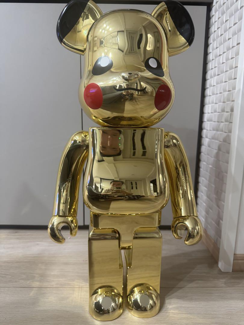 BE@RBRICK ピカチュウ GOLD CHROME Ver.1000％