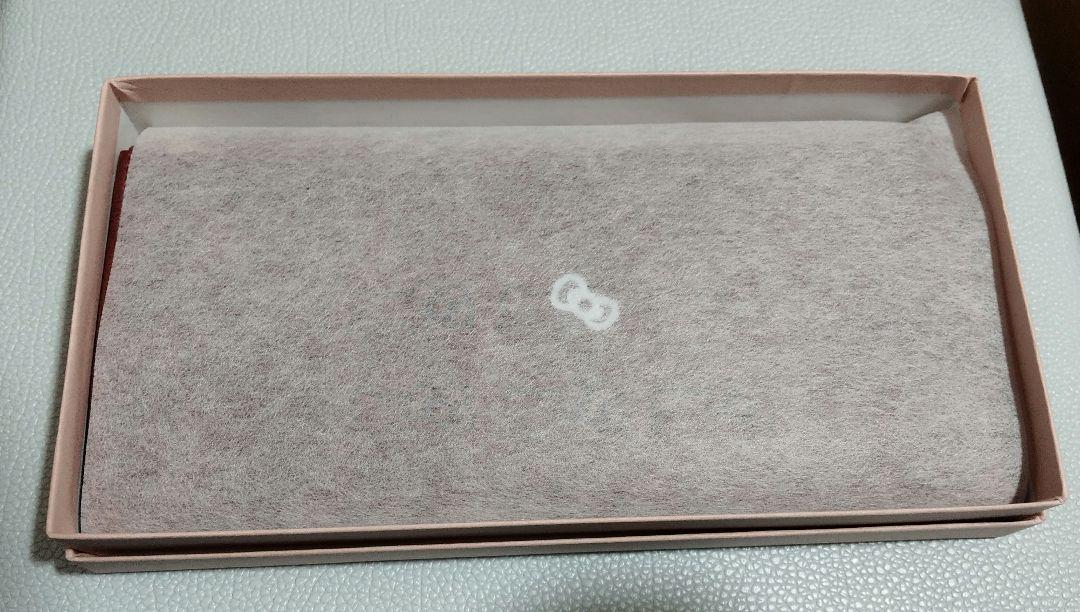 ハローキティ 本革長ウォレット RED