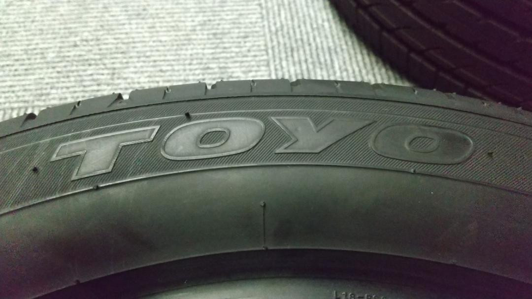 18インチ R30 ほぼ新品タイヤ 2w4O5-m52607888977 TOYO トランパス 大特価新品