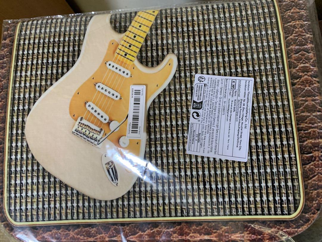 ぴ*あ様 FENDER　guitar ラグマット　新品未使用　ストラトキャスター