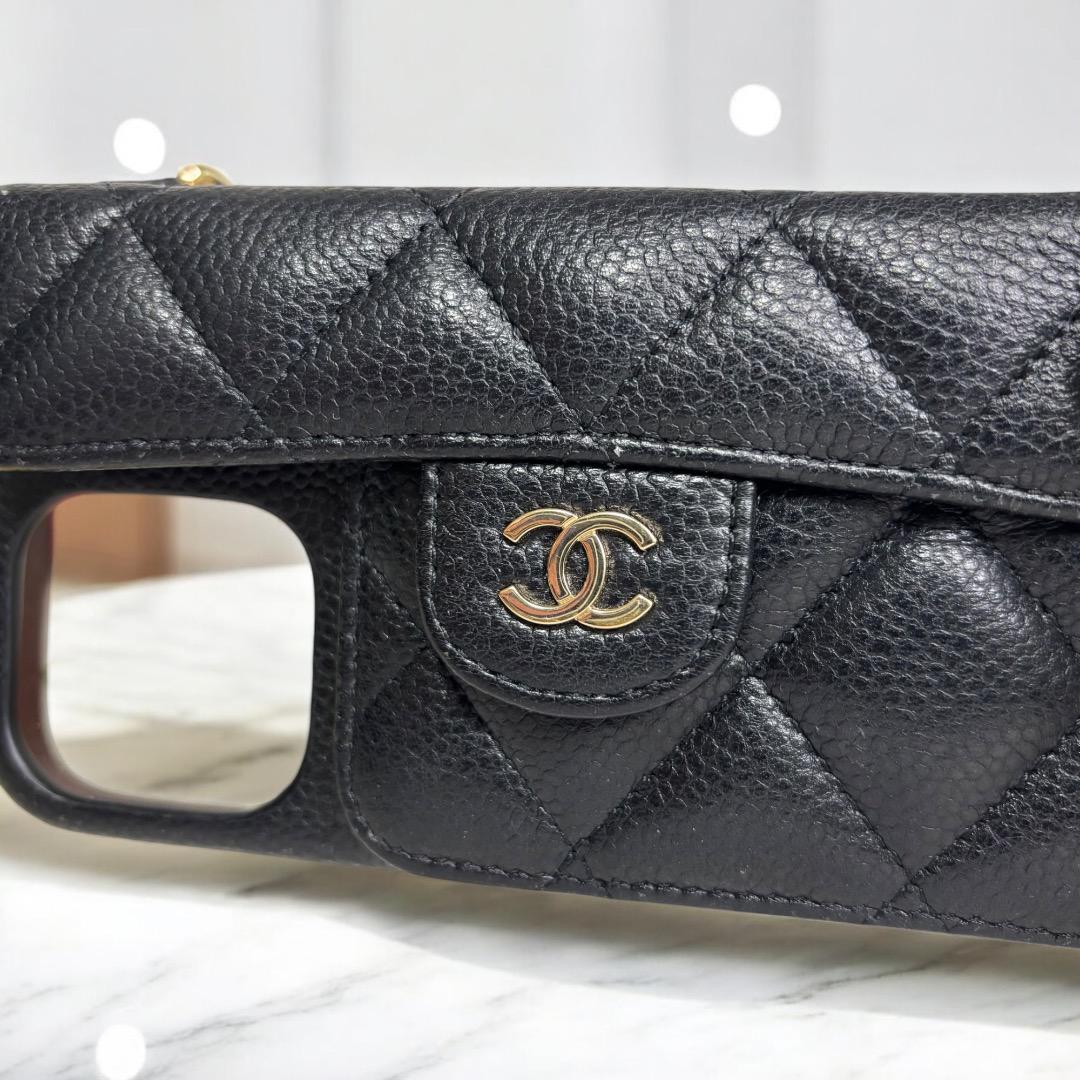 美品✨】CHANEL iPhoneケース マトラッセチェーンショルダー