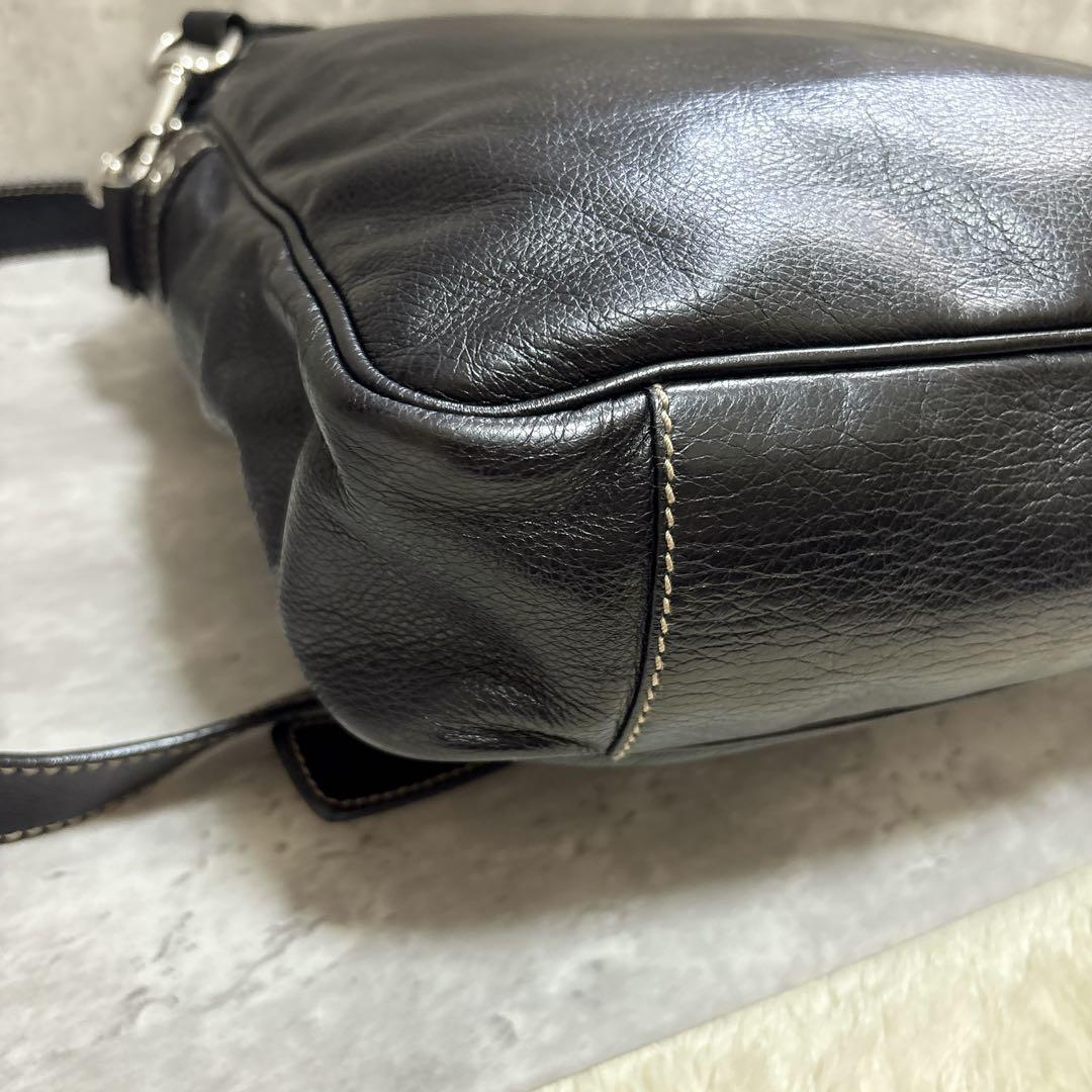 専用■グッチ クレストロゴ ショルダーバッグ レザー メッセンジャーバッグ 黒 極美品✨グッチ クレストロゴ ショルダーバッグ レザー