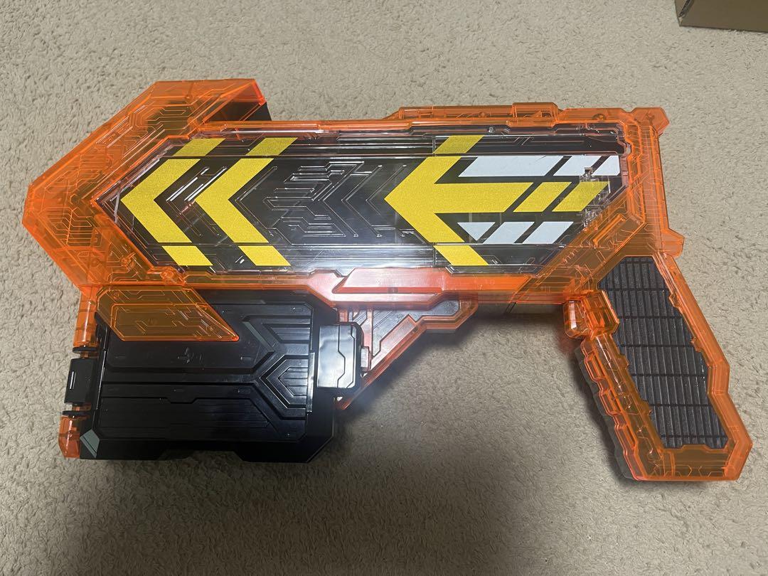 仮面ライダーガッチャード　　おもちゃ　まとめ売り