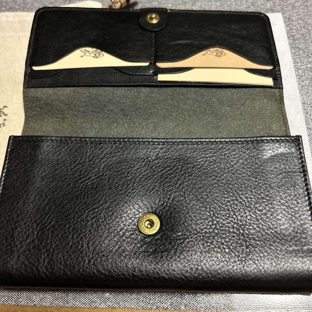 IL BISONTE 黒 レザー 長財布