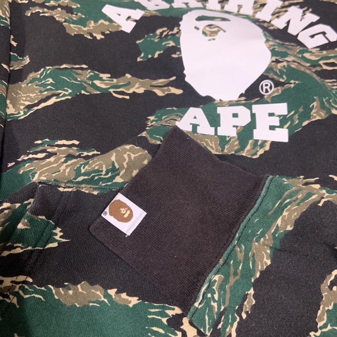 期間限定⭐︎大幅値下げ A BATHING APE パーカー