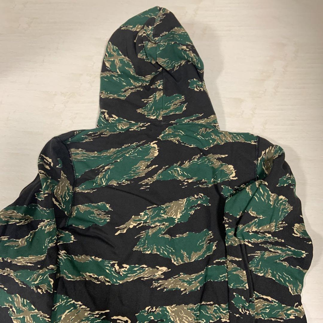 期間限定⭐︎大幅値下げ A BATHING APE パーカー