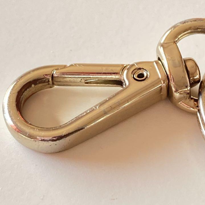 割引一掃 大人気 ケイトスペード kate spade キーホルダー レッド リボン 割引一掃 大人気 ケイトスペード kate spade キーホルダー レッド リボン