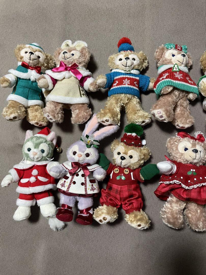 ディズニーシーダッフィーフレンズ　クリスマスぬいぐるみバッジ　ぬいばチャーム