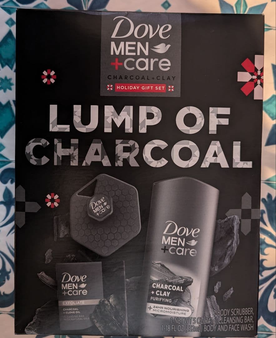 Dove Men+Care チャコール・クレイ ホリデーギフトセット