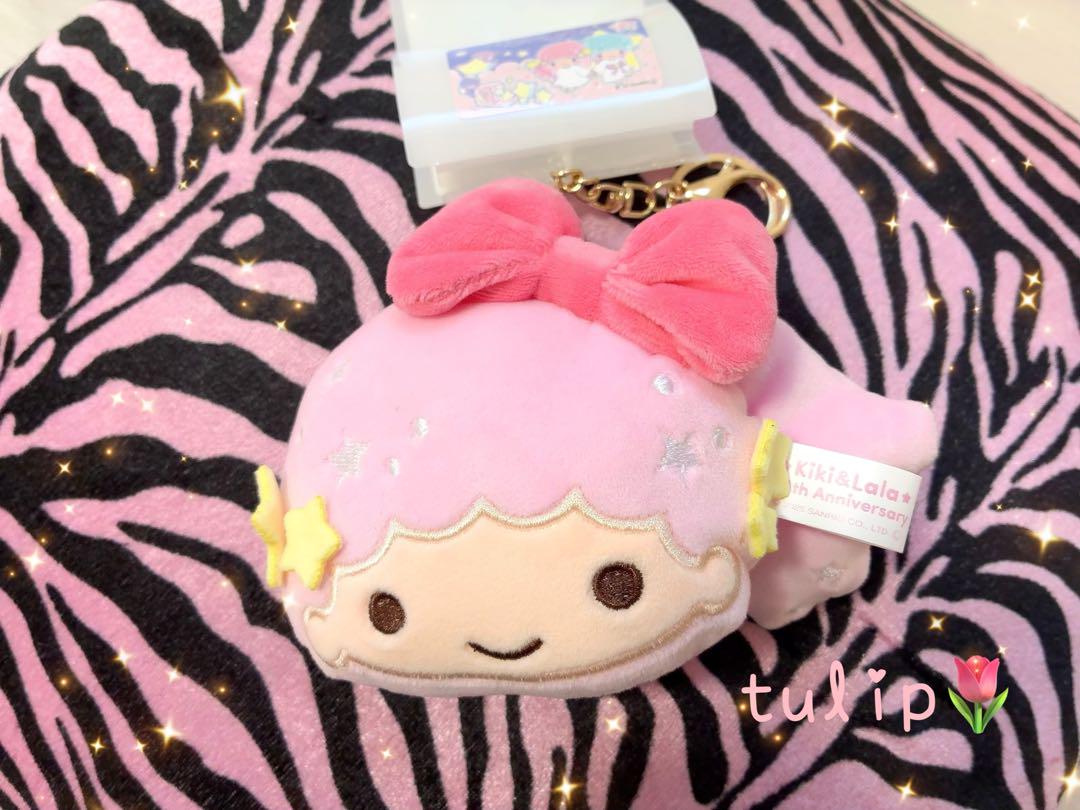 キキララ　ひつじ　ぬいぐるみ　キーホルダー キキララがいっぱい！50周年を迎えるリトルツインスターズの