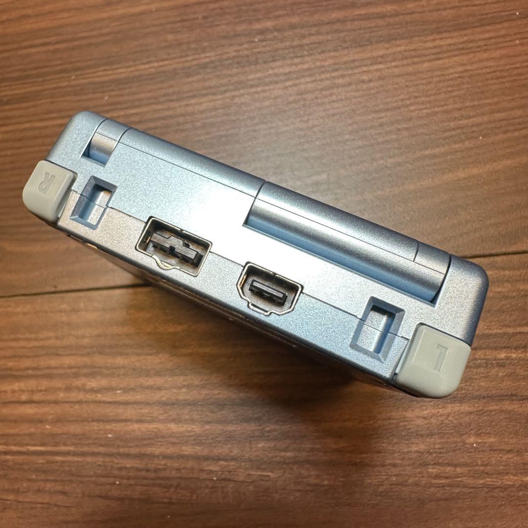 パールブルー