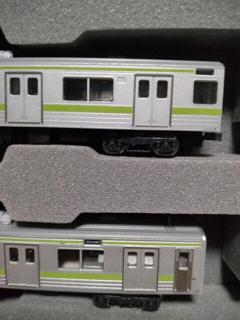 KATO・10- 156・205系（山手色）6両セット ＋6扉車2両。