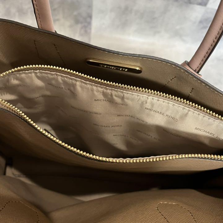 SALE人気 MICHAEL KORS 2wayハンドバッグ ショルダー ベージュピンク QfVid-m52653131763 100%新品正規品