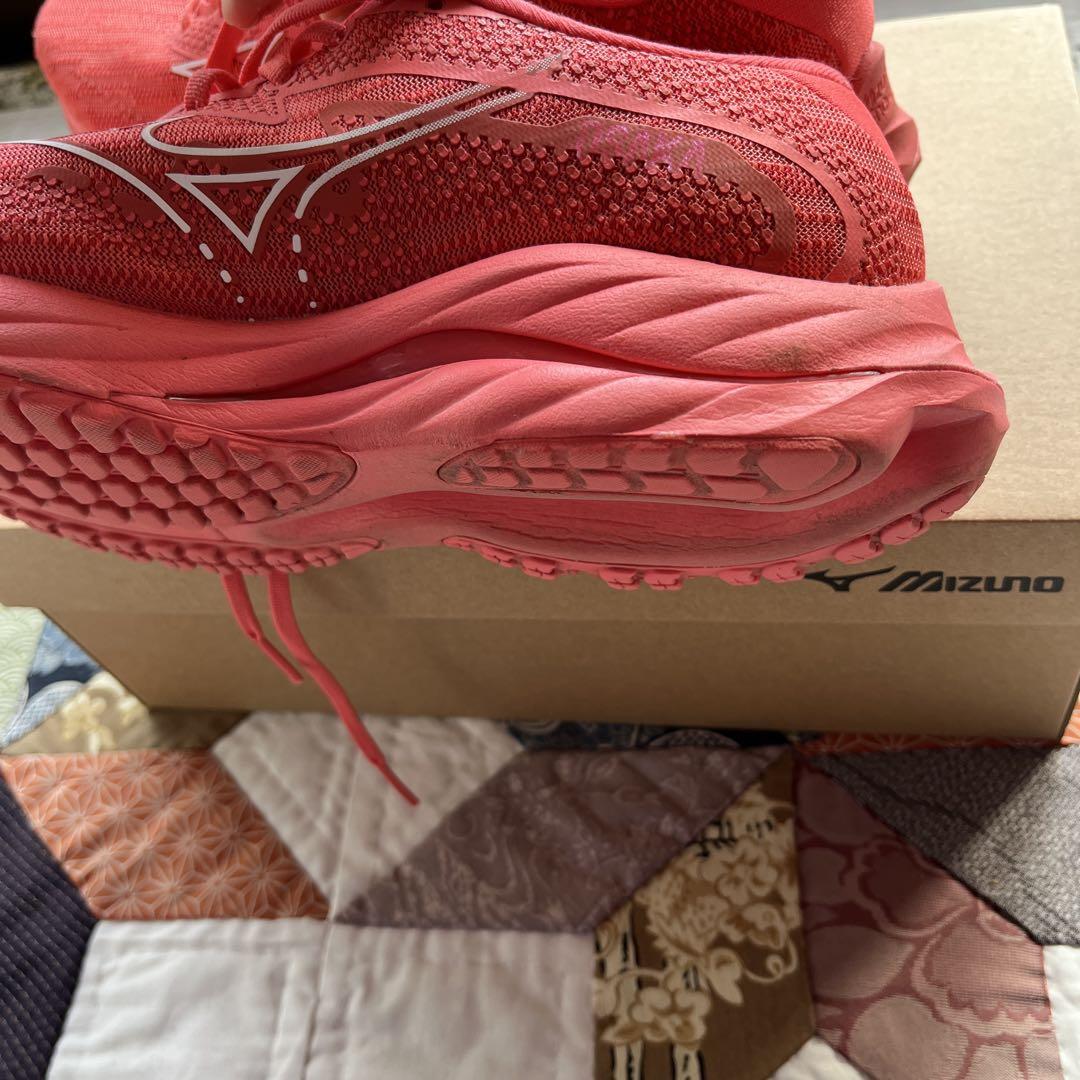 MIZUNO ランニングシューズ　25.5センチ