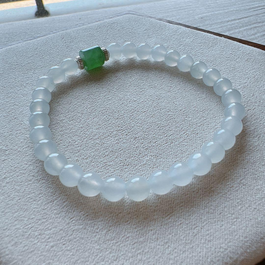 天然ミャンマー産本翡翠ブレスレット 15.5 cm