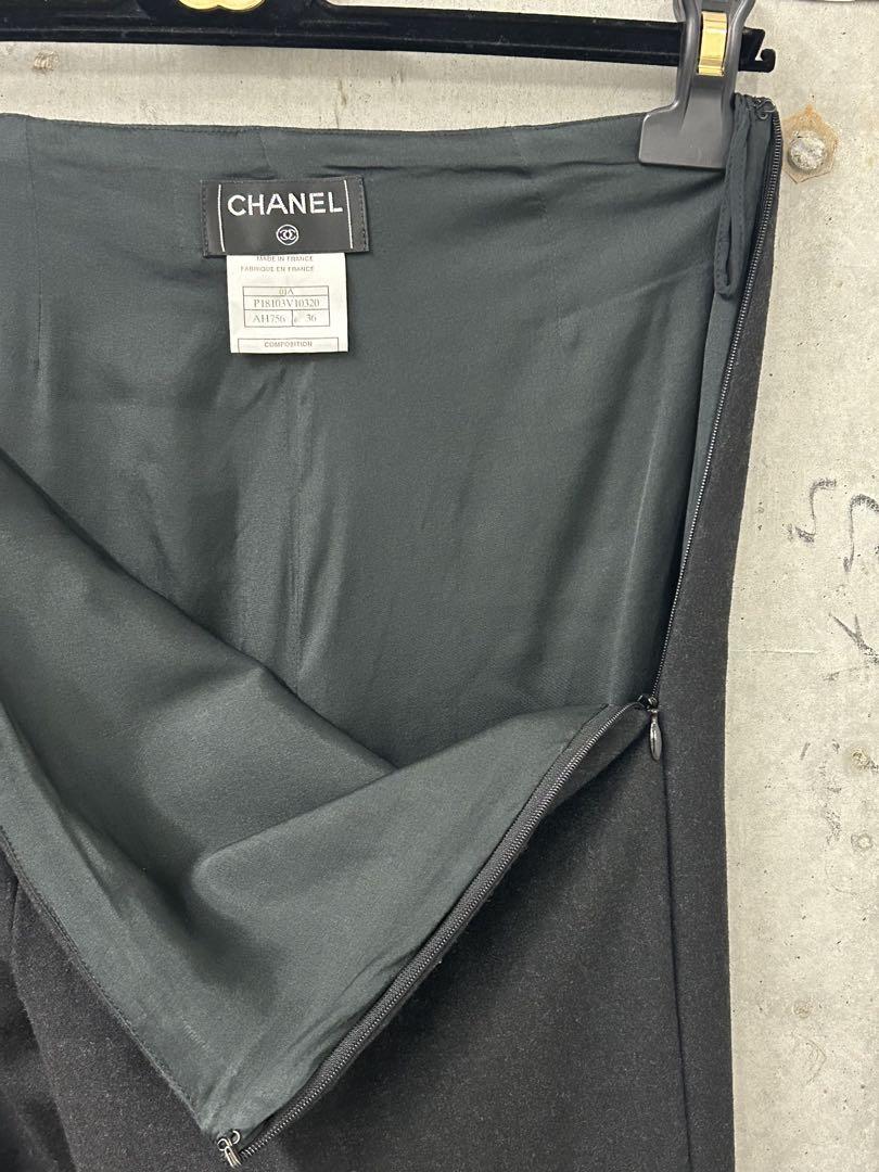 CHANELシャネル ブラック スリムフィットパンツ サイズ36 CHANELシャネル ブラック スリムフィットパンツ サイズ36