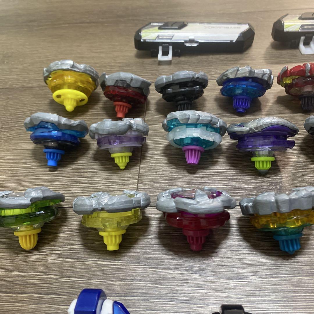 ベイブレードx　引退品　まとめ売り
