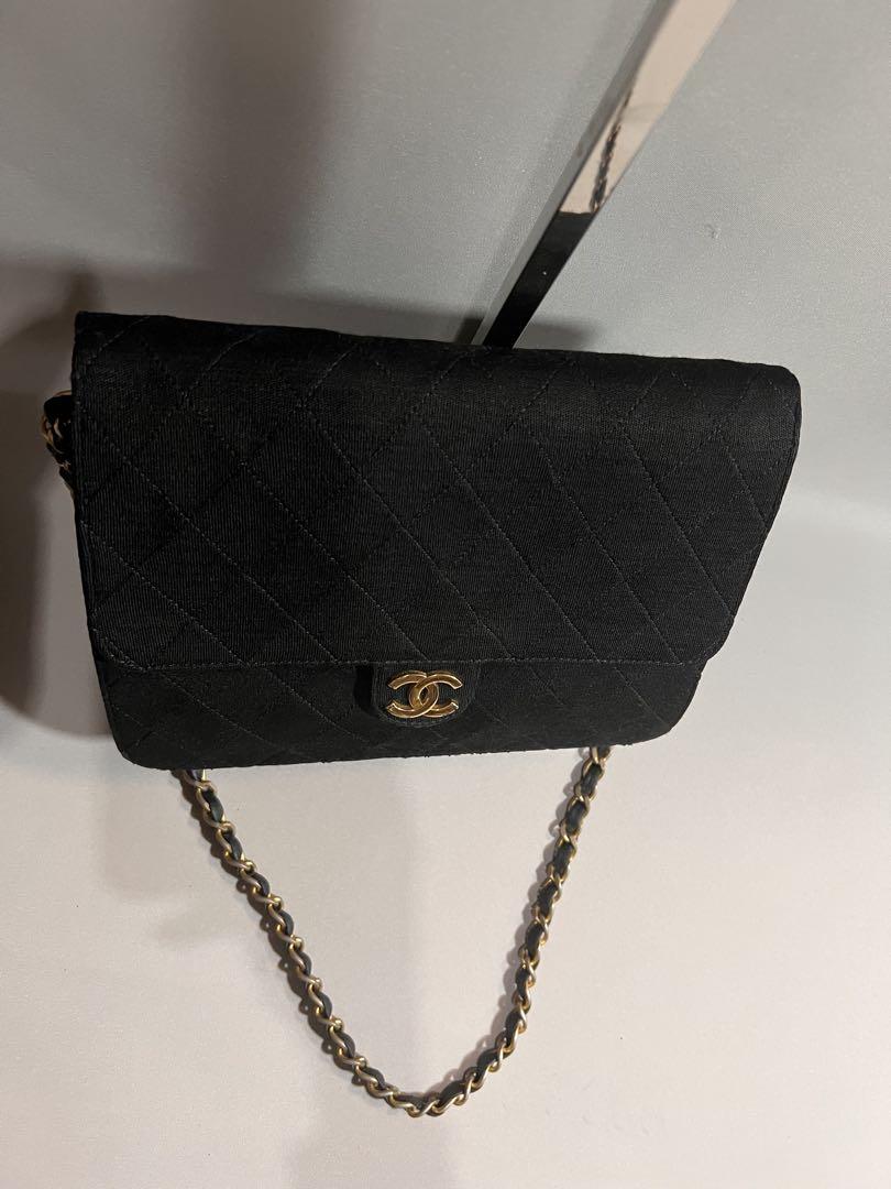 Chanel ショルダーバッグ