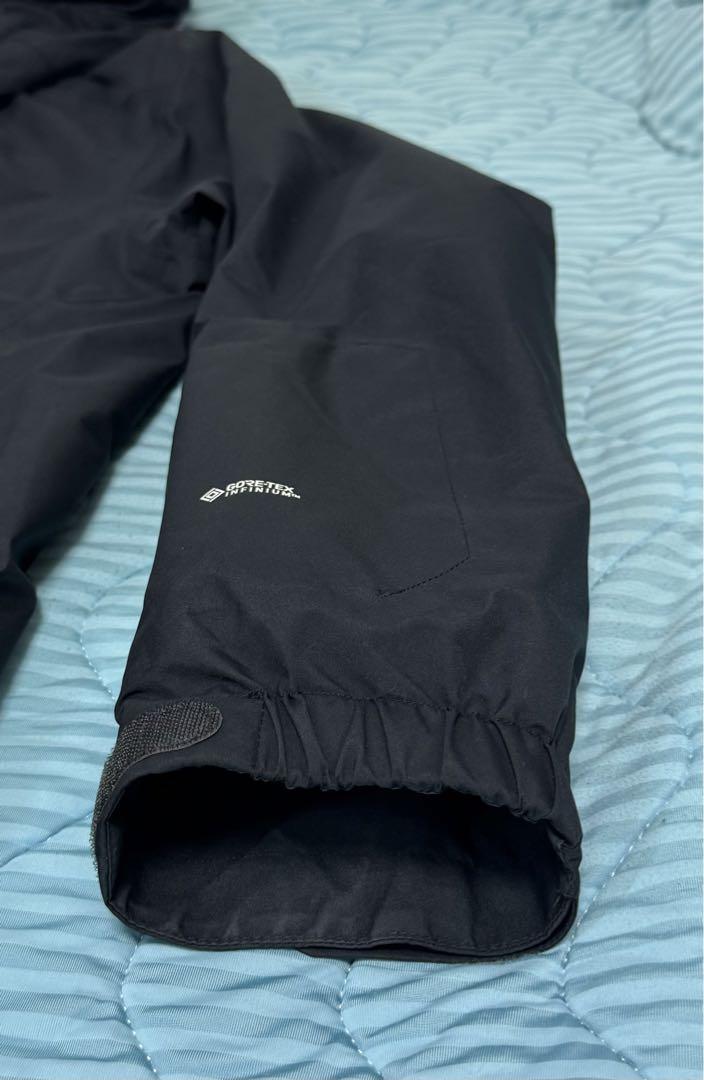 モンベルパウダーグライドパーカーGore-tex 画像4