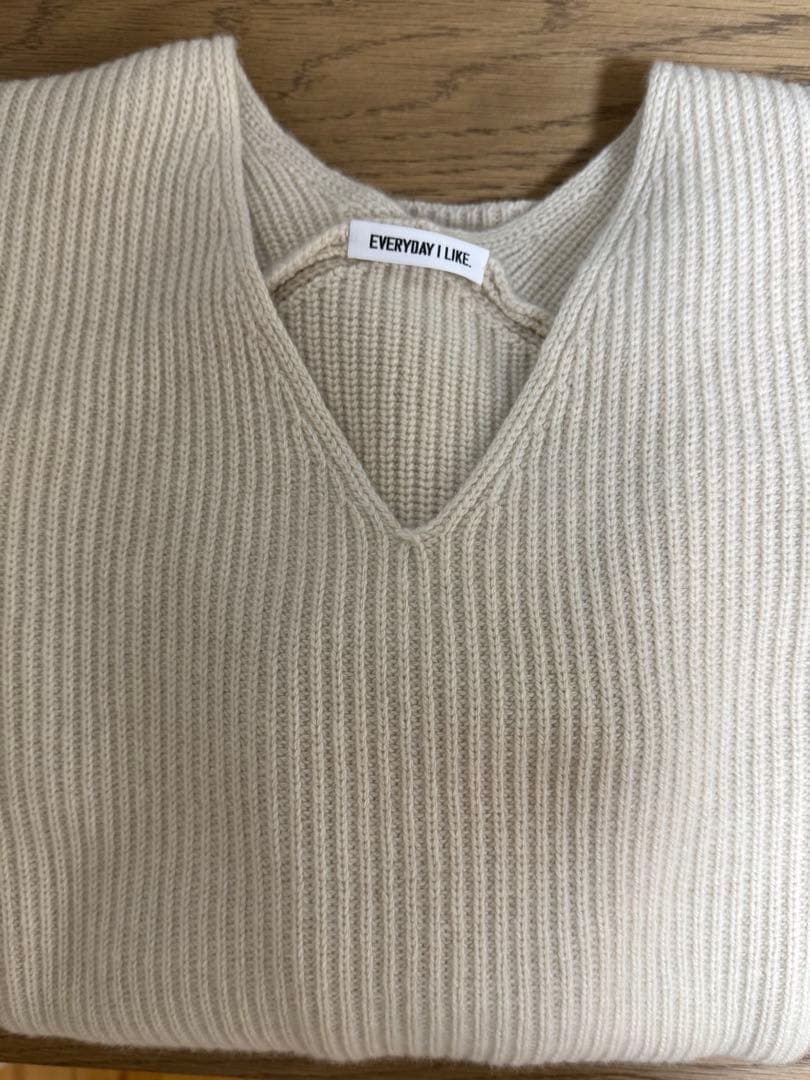 Deuxieme Classe LIa Vネック Sweater Deuxieme Classe LIa Vネック Sweater