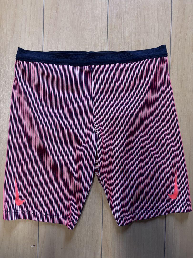 Nike DRI-FIT エアロスイフト ハーフタイツ スパッツ 赤