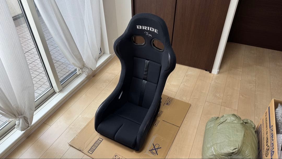 ZETA IV REIMS フルバケットシート BRIDE 中古 書類なし ZETA IV REIMS フルバケットシート BRIDE 中古 書類なし