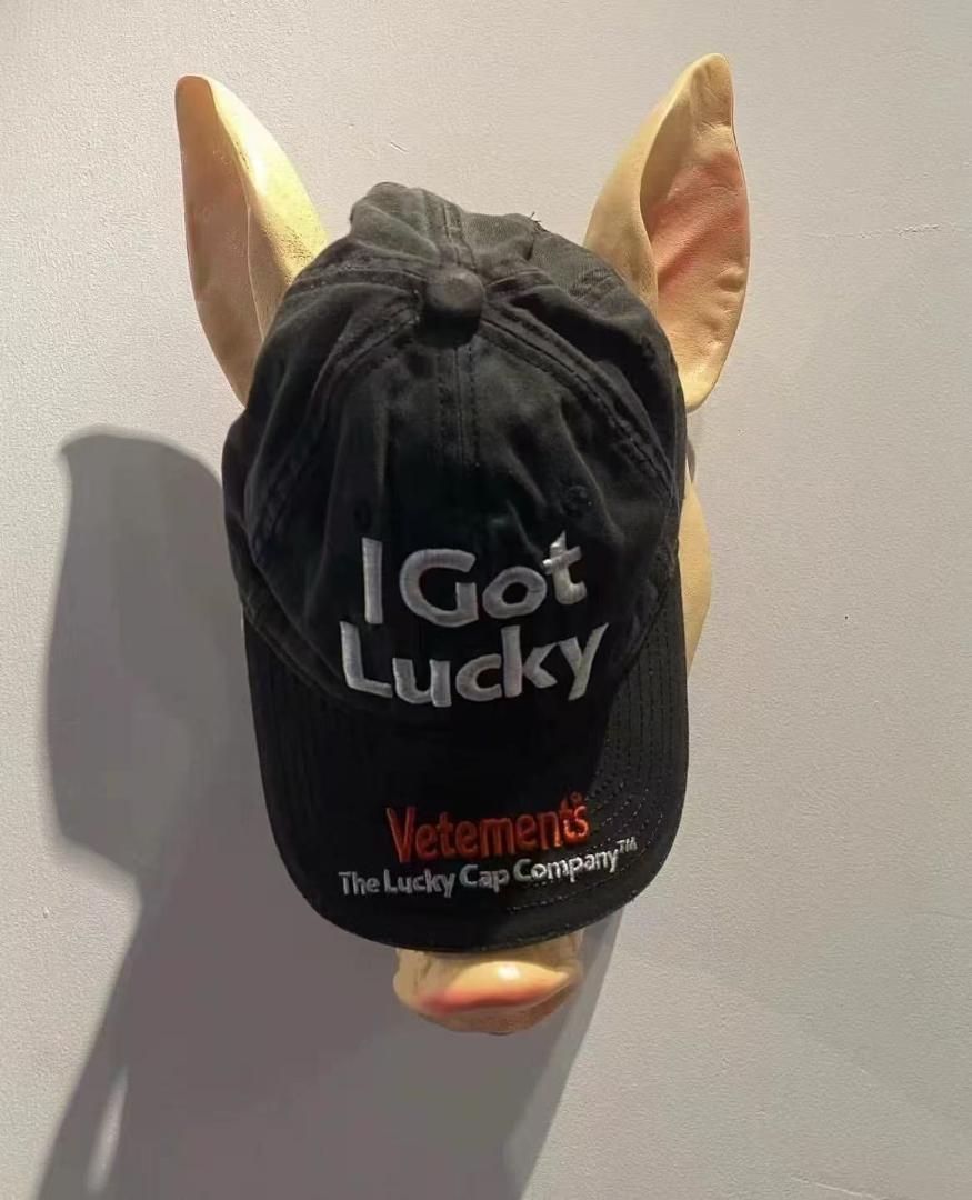 VETEMENTS - I GOT LUCKY CAP | WORLD EXCLUSIVE |