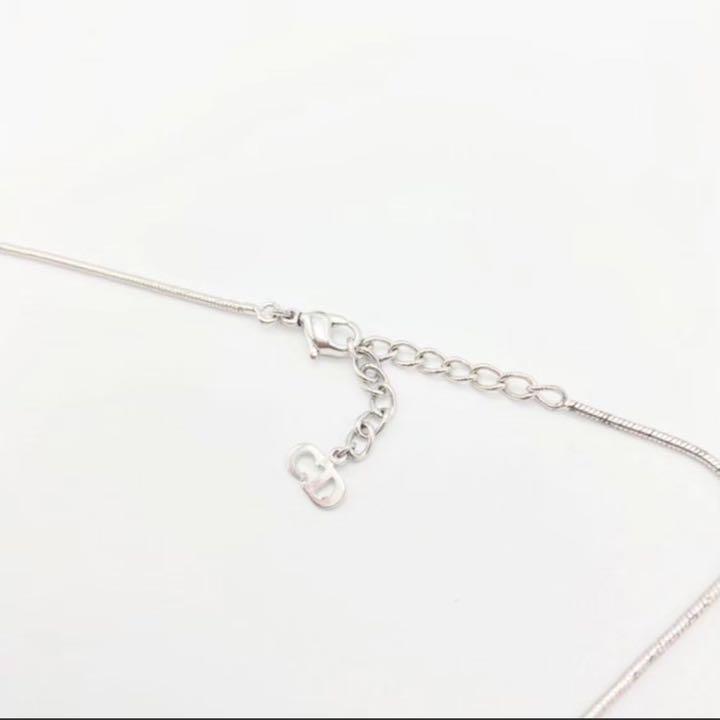 わずユニセ 希少 ロゴトップ シルバー ネックレス NJu14-m52701274720 90s Christian Dior ⑽ックスに