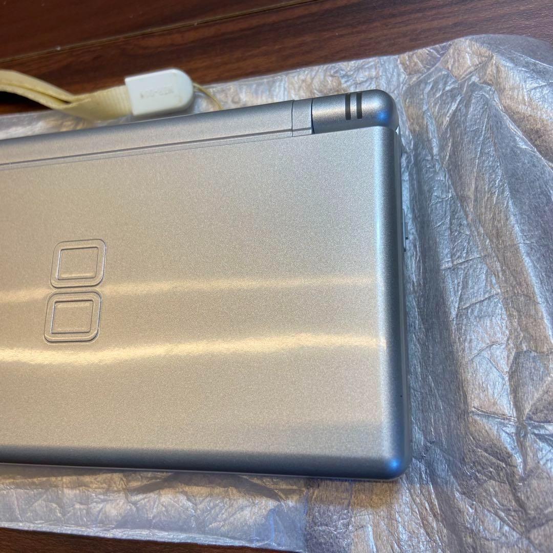 DSライト 本体 ニンテンドーDSライト 本体 グロスシルバー 2959 - メルカリ
