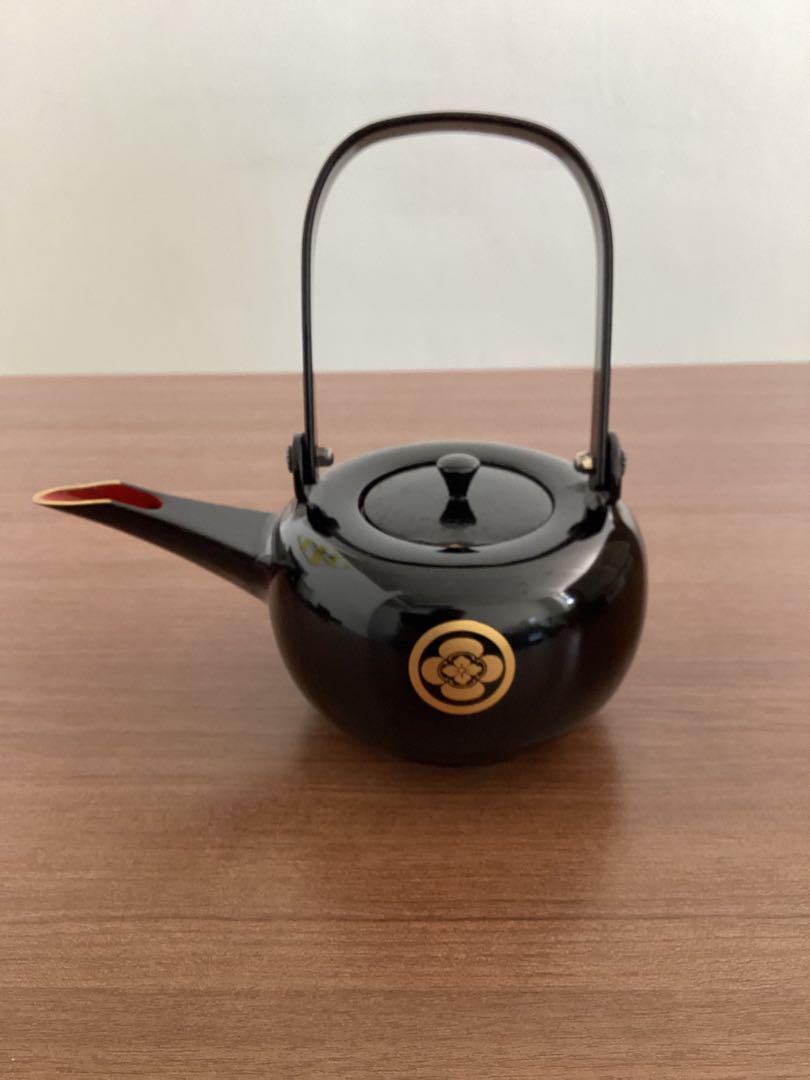 漆器セット黒金伝統模様