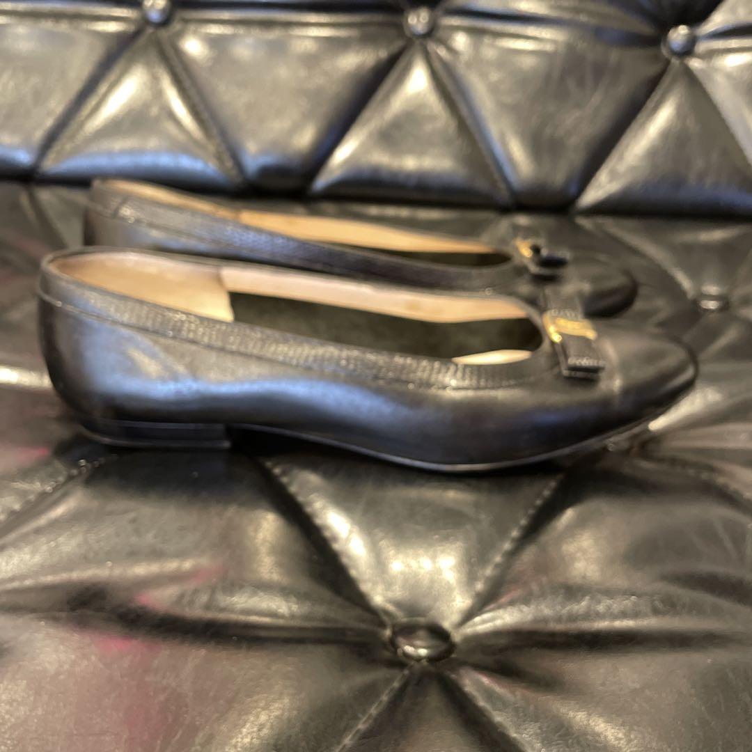 Salvatore Ferragamo フェラガモ　パンプス8 C 黒