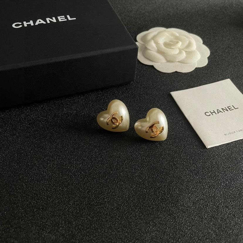 CHANEL ピアス