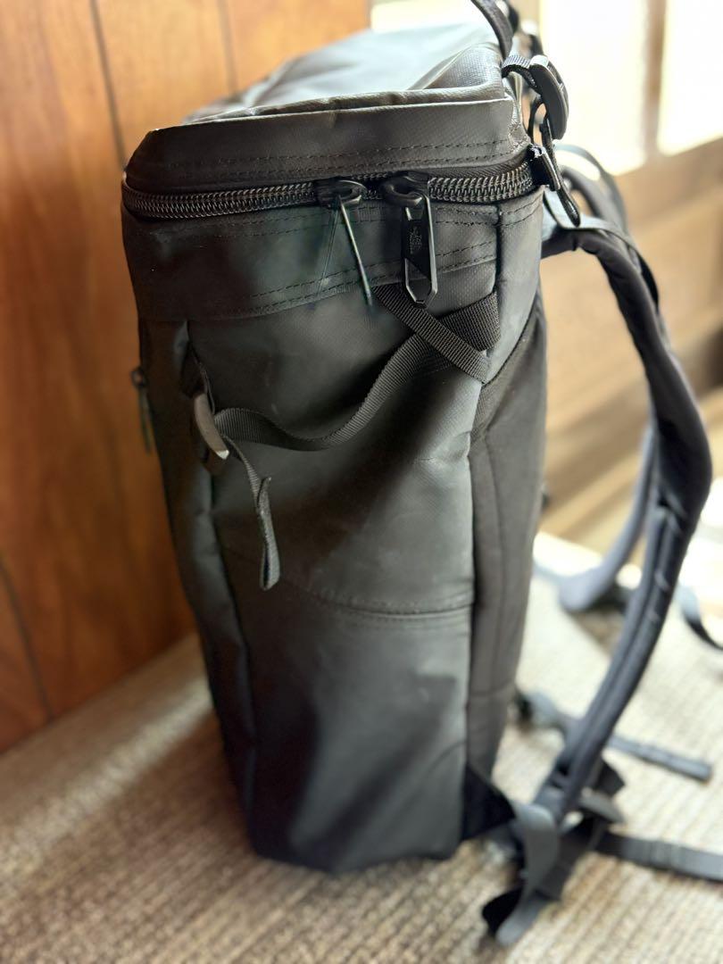 THE NORTH FACE ブラックバックパック　30ℓ 美品