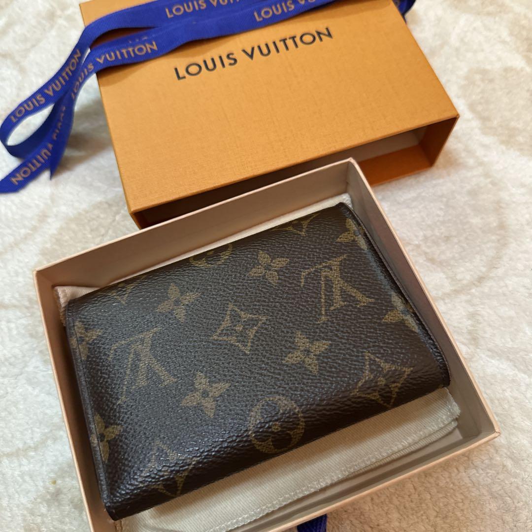 新品入荷 LOUIS ダークブラウン/レッド 三つ折り財布 VUITTON 小物