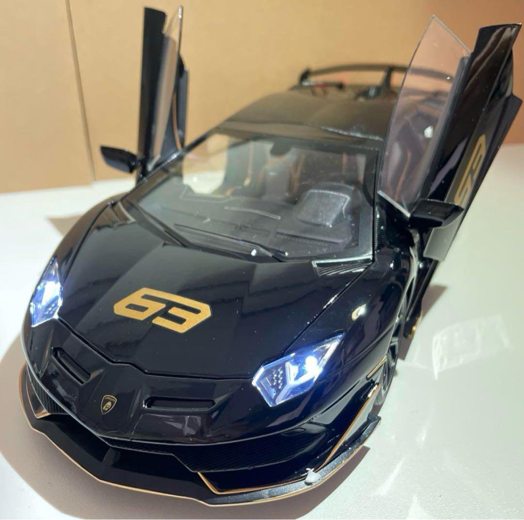 ランボルギーニ アヴェンタドール SVJ63 ロードスター 1/18 ブラック