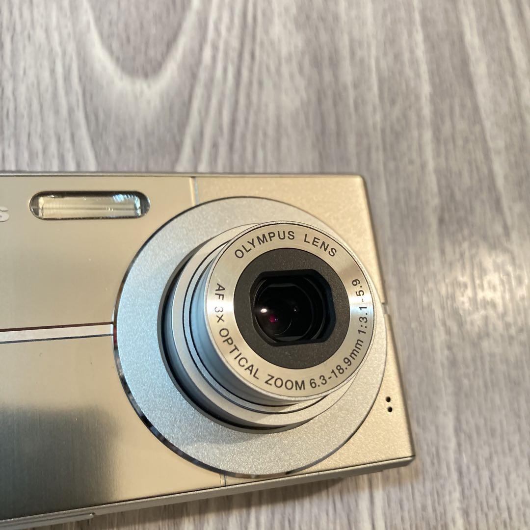s*3様 OLYMPUS FE-3010 シャンパンゴールド オールドコンデジ