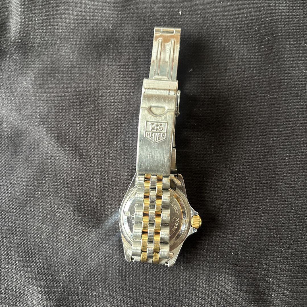 タグホイヤー TAGHEUER