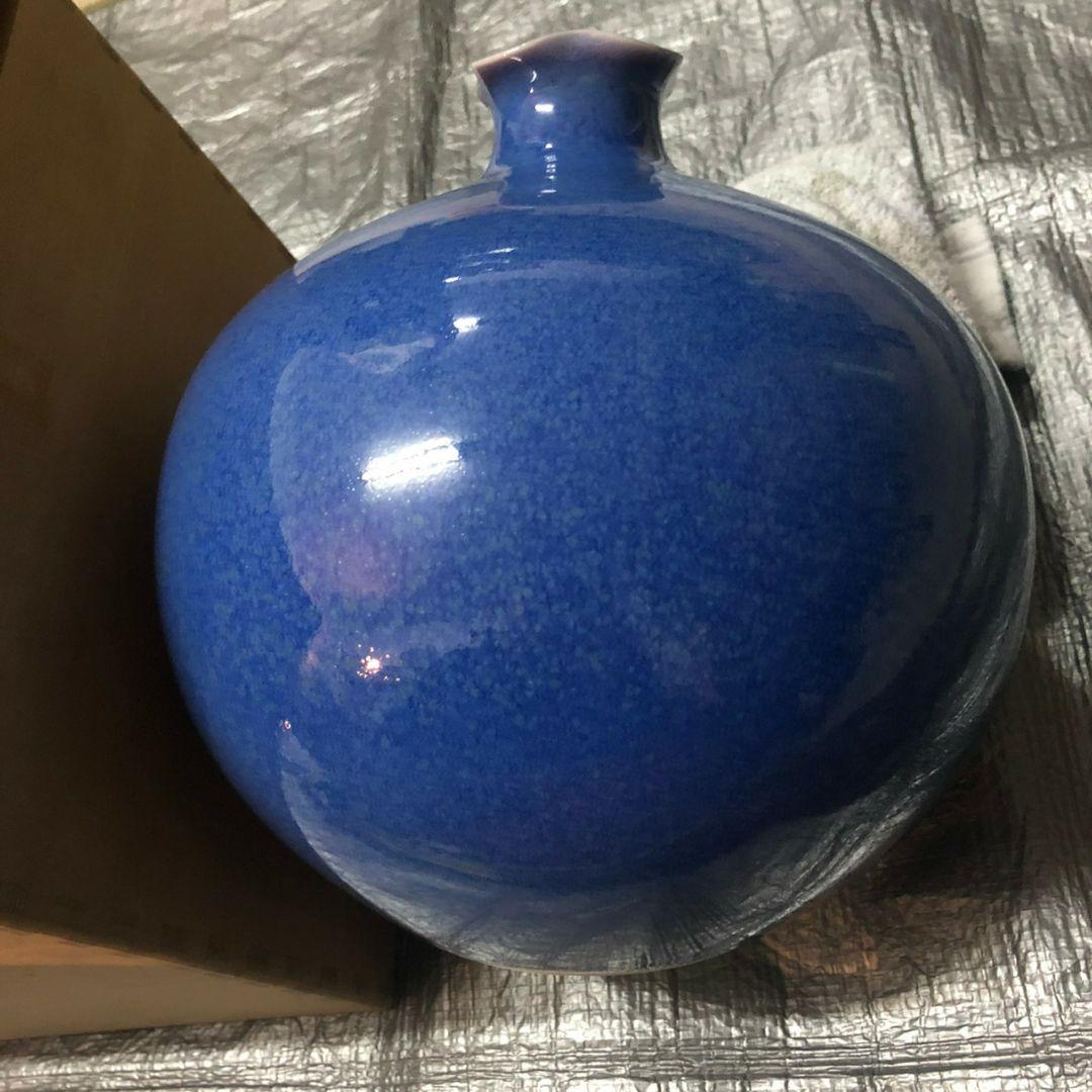 淡い青色の陶器瓶 MAYU 土瓶(大) 青白釉 | 白山陶器直営オンラインストア