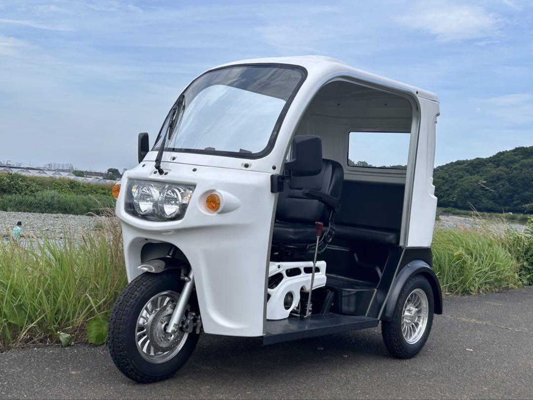 動画あり 新古車 ワンオーナー 低走行200km以下 AP TRIKES125