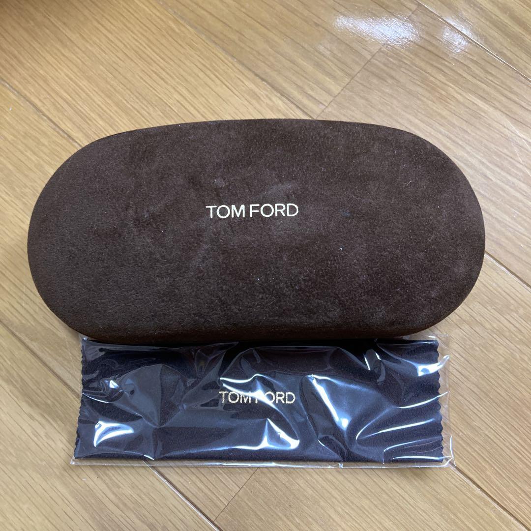 トムフォードメガネケース