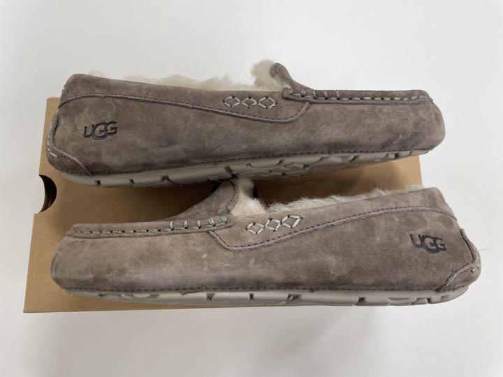 まあちゃんUGG アグ ANSLEY モカシン SLA ブラウン 25cm