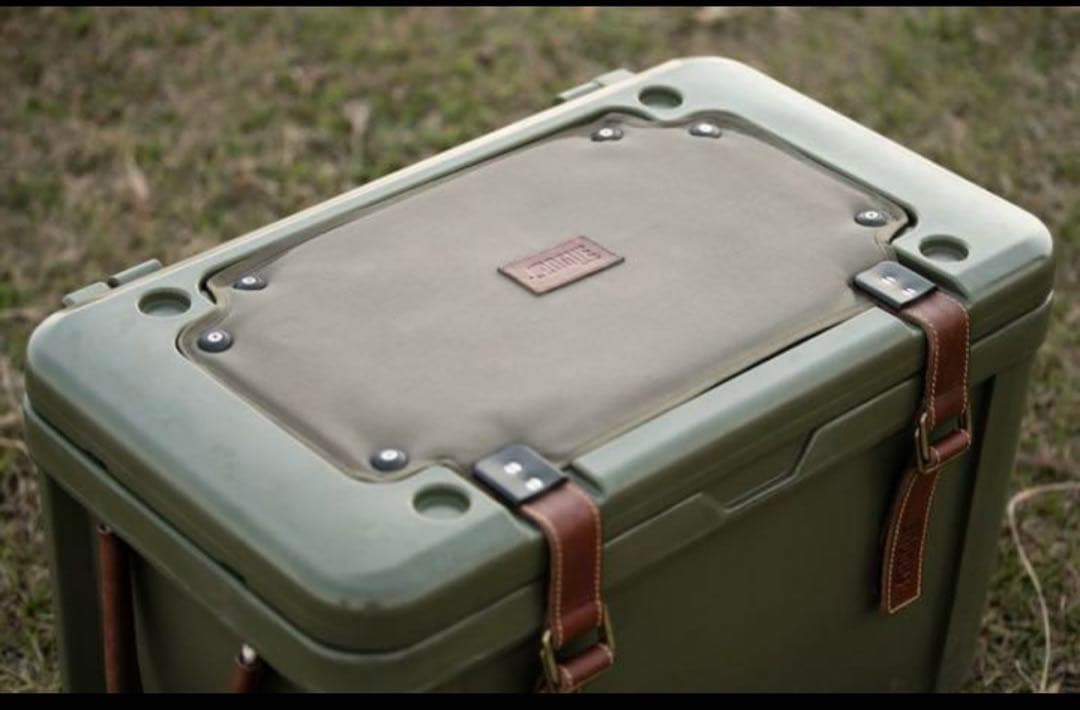 ローグアイスクーラーズ 45L目立った傷や汚れなし