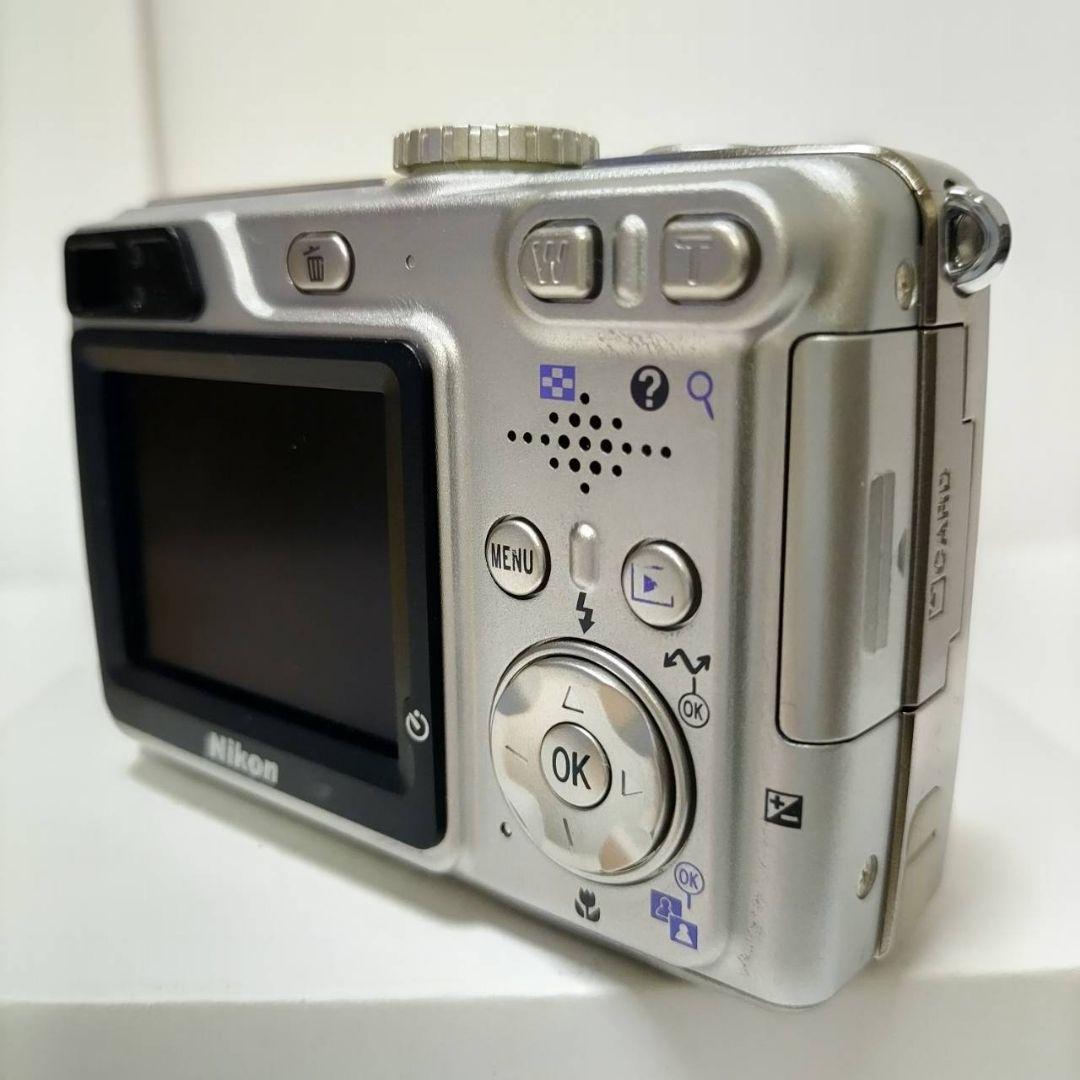 動作確認済み ニコン COOLPIX 7900 オールドコンデジ デジカメ